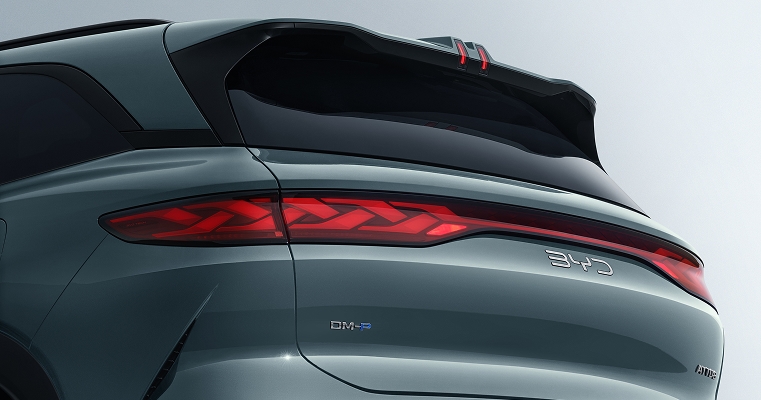 BYD ATTO 8 Нәзік динамикалық дизайн